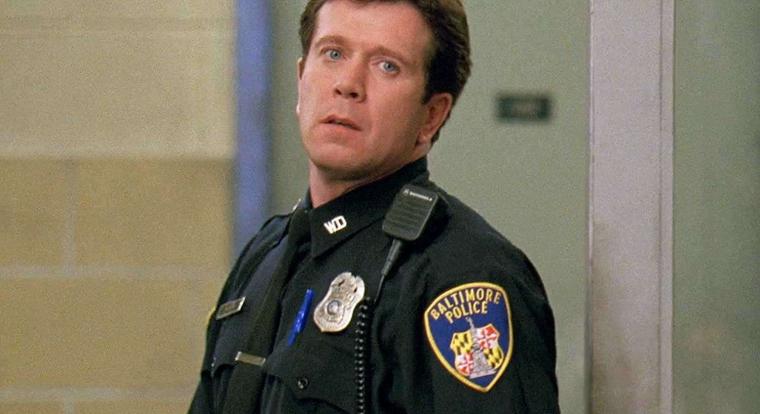 Tűzben vesztette életét Bobby J. Brown, a Drót színésze