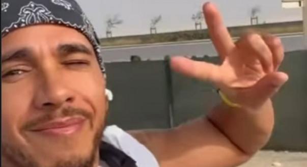 Hamilton edz, a McLaren védekezik, bejelentett a Honda és a Cadillac: a nap F1-es hírei