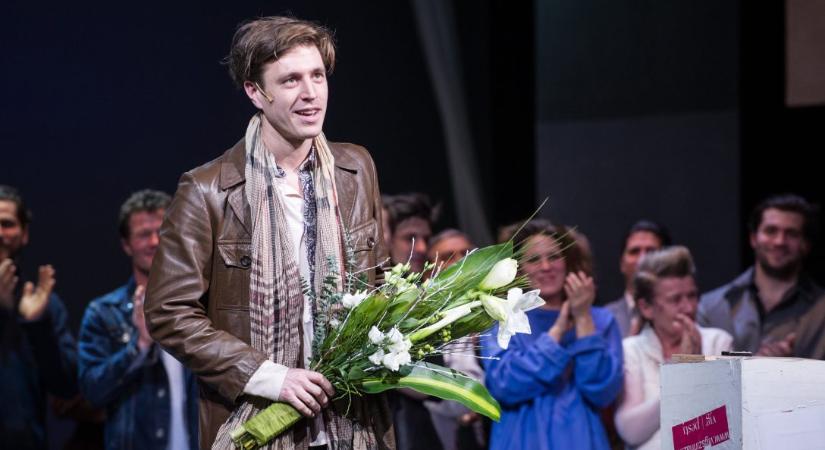 Február 28-án történt