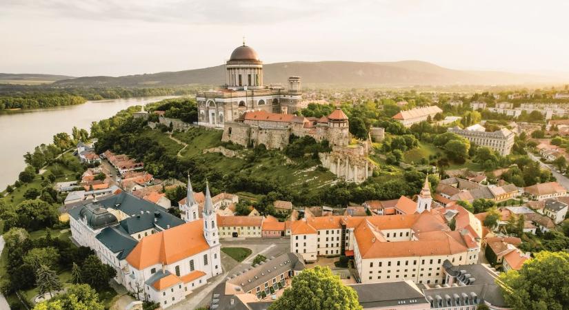 Baloldali múlt, jobboldali jelen – Mit hoz a jövő Esztergomban?