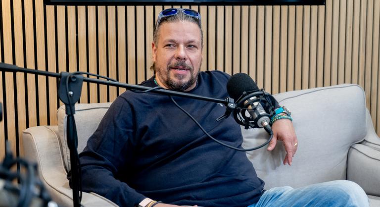 Zárug Péter Farkas: Az összes közvélemény-kutató politikai erőtérbe került