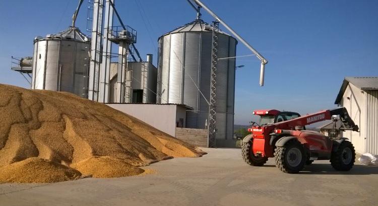 A szemestermény útja: betárolástól a kitárolásig