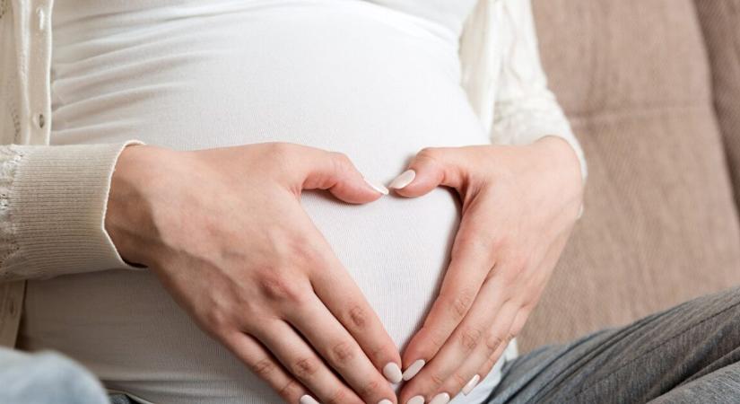 Csodababa született – halott donortól kapott méh tette lehetővé az anya álmát