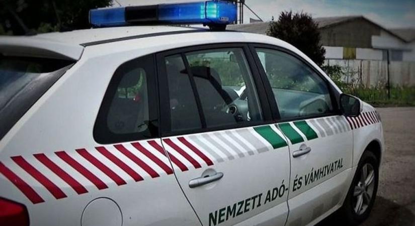 NAV-razzia: ezeket a helyeket ellenőrzik Bács-Kiskunban