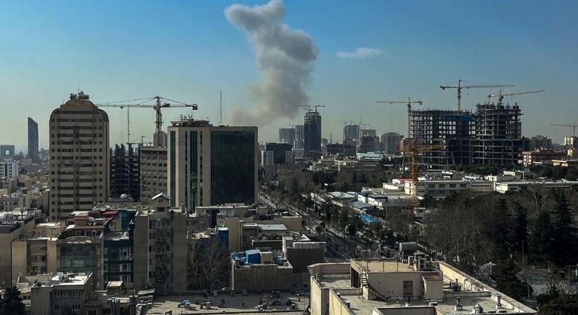 Teherán lángokban, képek az iráni fővárosból