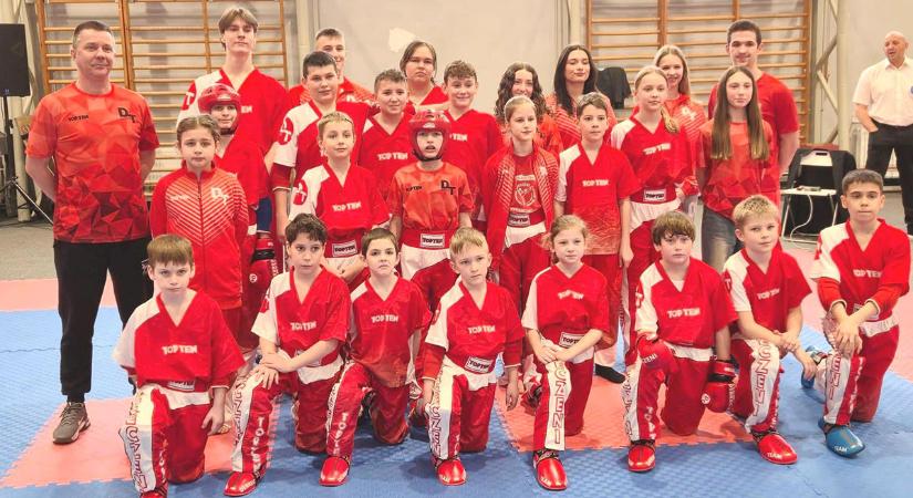 44 éremmel zártak a Békés vármegyei harcosok Nádudvaron