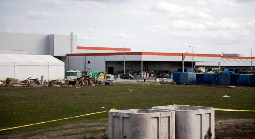 Tisza-videó: súlyos tüneteiről számolt be a debreceni akkugyár dolgozója