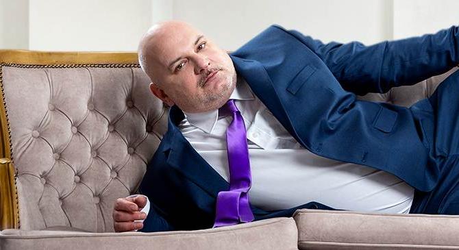 Gyalulj Gyulával! – Jön Litkai Gergely új darabja Rába Rolanddal