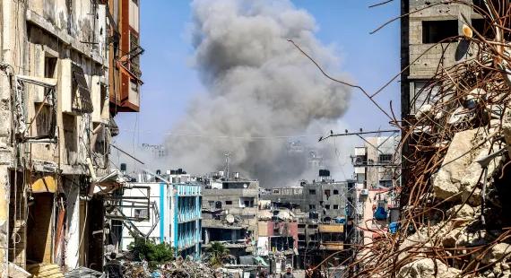 Izrael megtámadta Iránt – Élő videóban követhetik percről percre a háborút