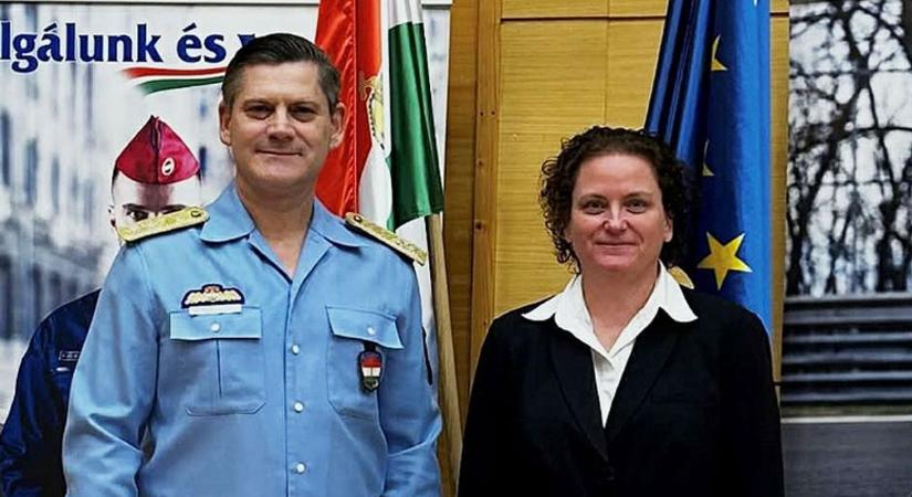 Budapesten ismerték el a vármegyei rendőr-főkapitányság munkatársát