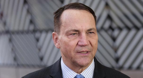 Sikorski: „Trump nélkül is legyőzhetjük Oroszországot!”