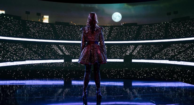 A Disney Csatornán élőszereplős formában tér vissza a Vampirina: Tini vámpír sorozat