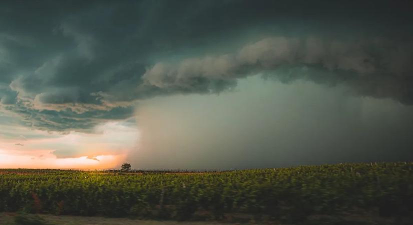 Világvége-hangulat: brutális szupercella csapott le hazánkban - Galéria