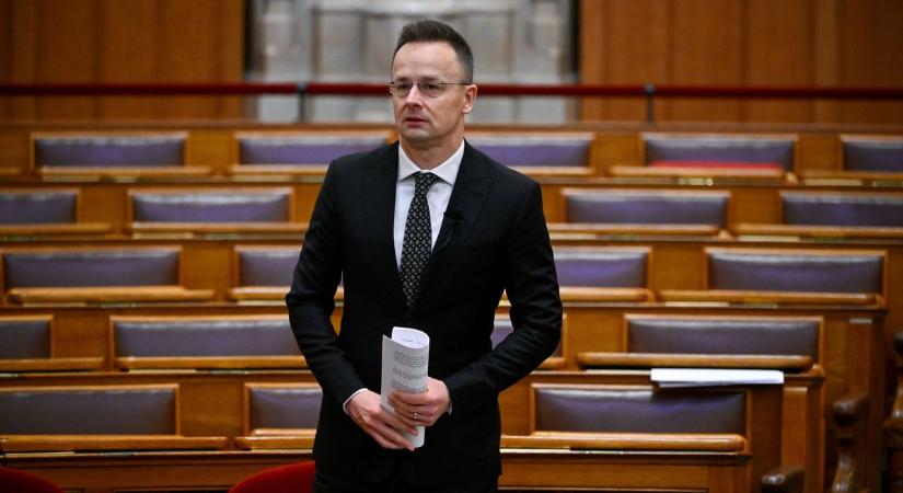 Szijjártó Péter is megszólalt az iráni konfliktussal kapcsolatban: „kérünk mindenkit, hogy a térségbe tervezett utazását halassza el”