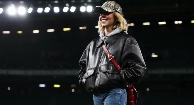 Sydney Sweeney egy portugál futballcsapat meccsén cselezgetett