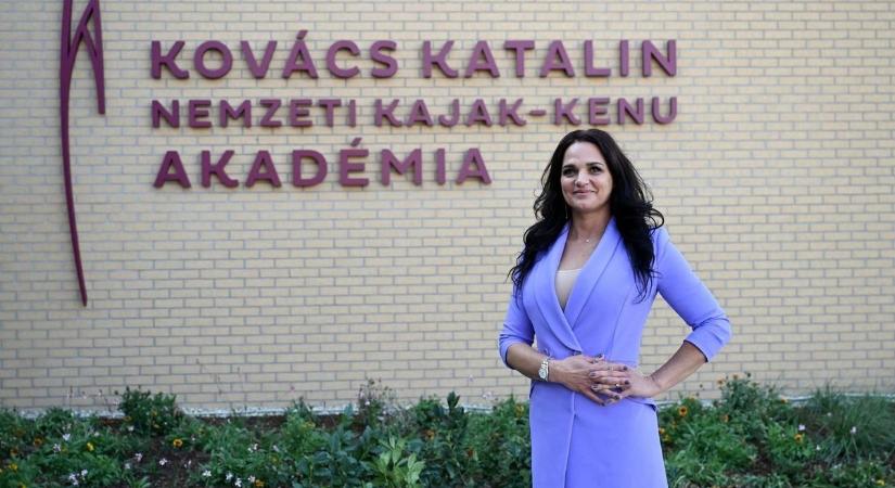 50 éves lett a szökőnapon született kajakkirálynő, Kovács Katalin