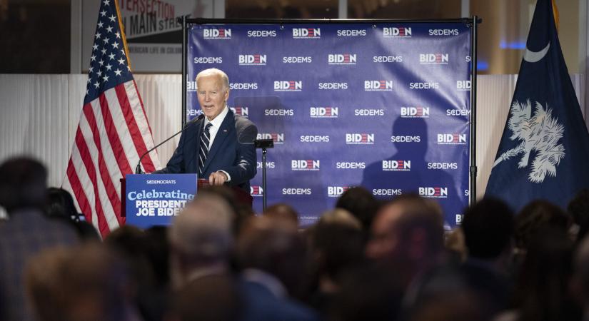 Visszatért az ember, aki legyőzte Trumpot, azonnal új támadást indított az elnök ellen