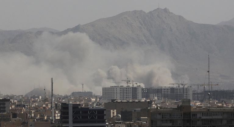 Sorra reagálnak a világ vezetői az Iránt ért támadásra, azonnali megoldást sürgetnek