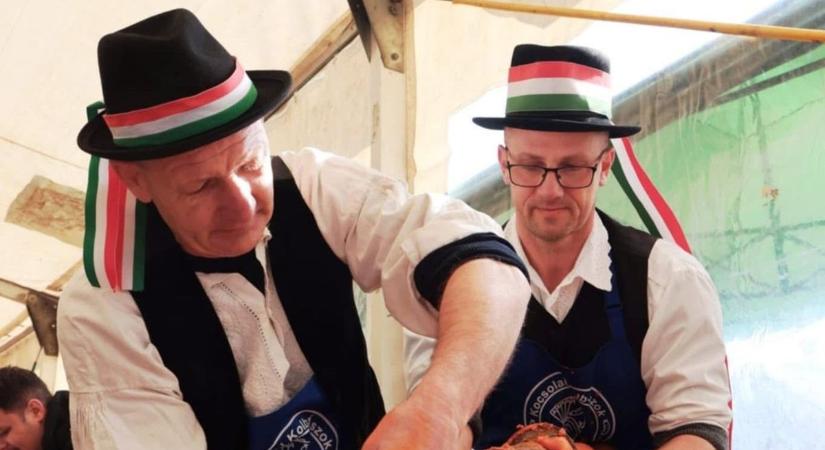 Ha egy ízletes kolbászt szeretne kóstolni, még nem késő elindulni Kocsolára