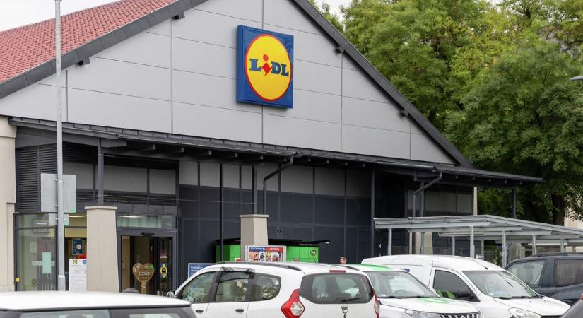Az autókárpit és a szőnyeg is pillanatok alatt makulátlan lesz ezzel az új akciós Lidl-géppel!