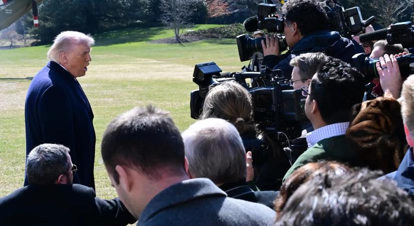 Iráni támadás: Medvegyev gúnyosan reagált Trump béketeremtő szerepére