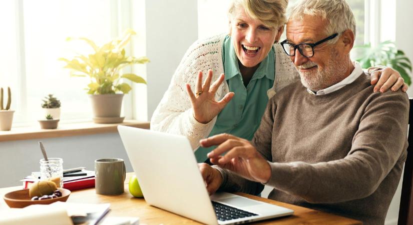 Sürgős hírt kaptak a nyugdíjasok, totális változás márciusban