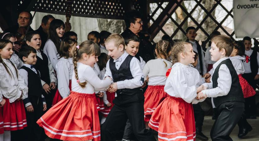 A magyar családpolitika a nemzetpolitika legfontosabb része