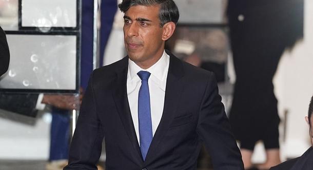 Ukrajna gazdasági megújításában lett Zelenszkij tanácsadója a volt brit miniszterelnök