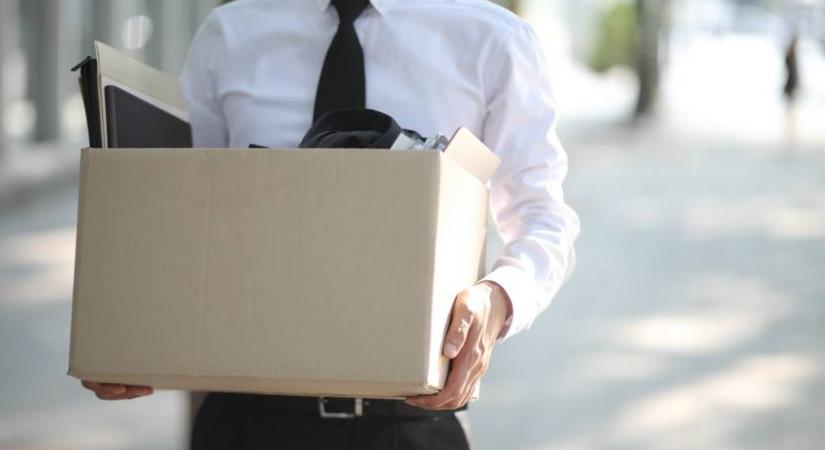 200 ezer magyar munkavállaló veszítheti el a munkáját: téged is érinthet, ha így dolgozol