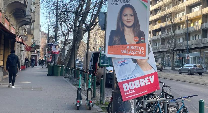A kampányplakátok alapján egyelőre úgy tűnik, mintha a Fidesz és a DK nagy meccse lenne a választás