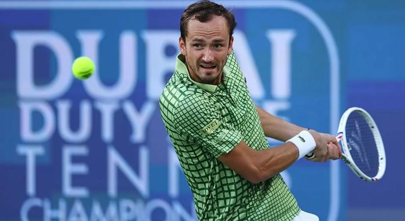 Tenisz: elmaradt a döntő Dubajban, Medvegyev nyerte a viadalt