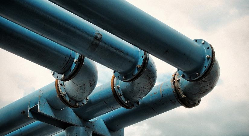 Most aztán elszáll az olajár: a magyarok zsebét sem fogja kímélni az iráni háború