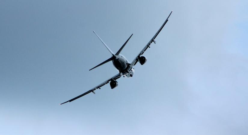 Közel-keleti konfliktus: milyen jogai vannak most a légi utasoknak?