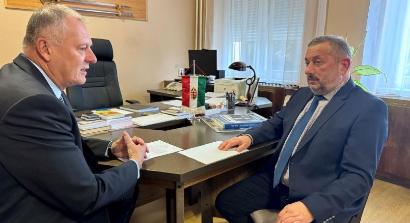 Megszűnik a szolgálati jogviszonya Vas vármegye rendőrkapitányának