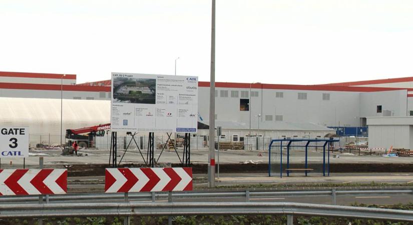 Rosszul lett egy dolgozó a CATL debreceni üzemében, a vállalat vizsgálatot indított, reagált az önkormányzat is