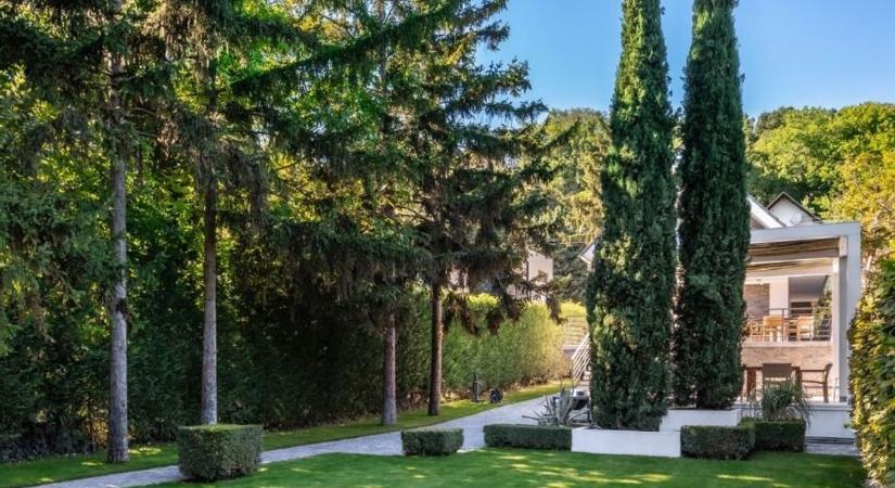 Balatoni luxus: három lakrész, wellness és exkluzív életminőség – 750 millióért (galéria)