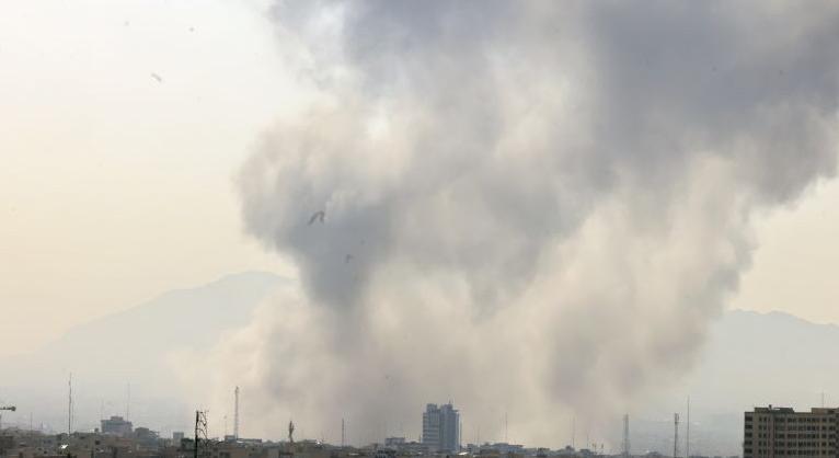 Izrael és az Egyesült Államok megtámadta Iránt, elindult a válaszcsapás is