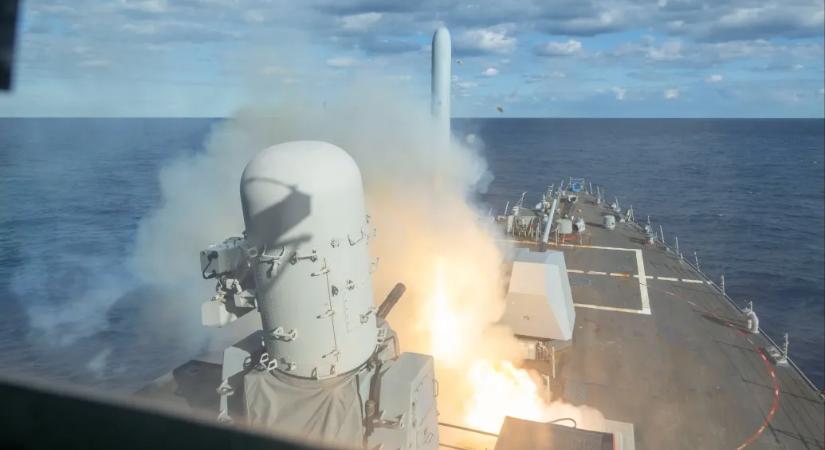 200 izraeli vadászgép több száz bombát dobott le 500 iráni katonai célpontra