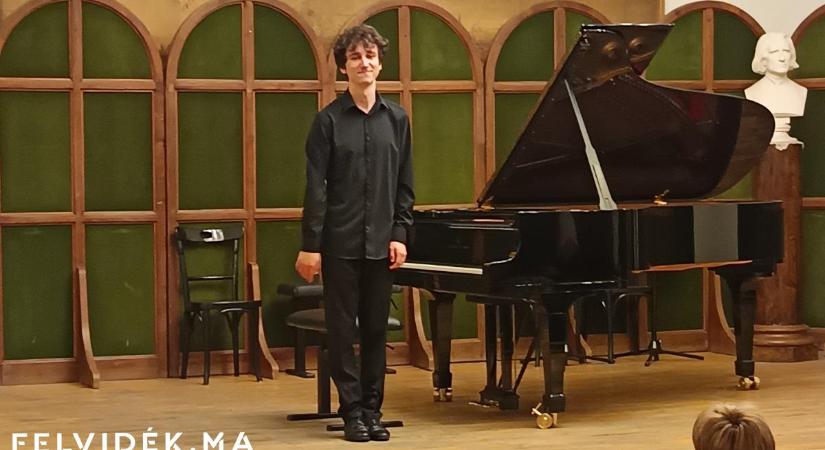 Magyar Valentin a Liszt Múzeumban