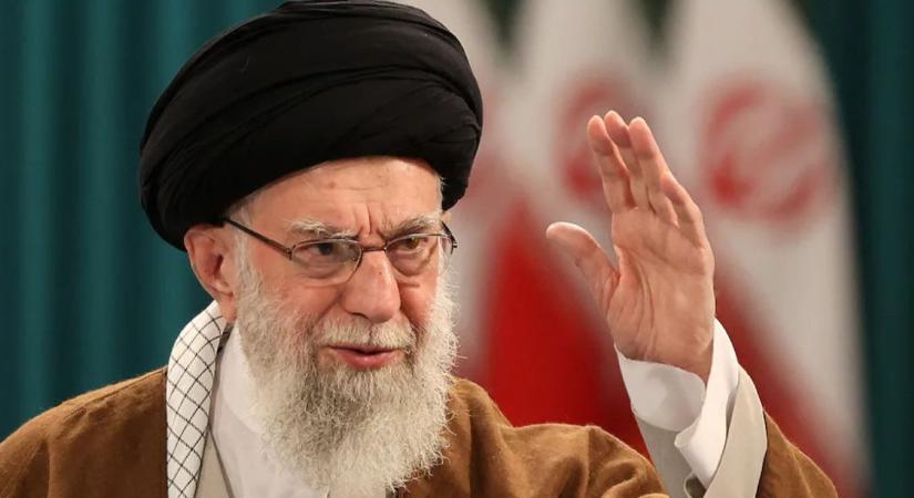 Az iráni állami média is megerősítette Ali Hamenei halálát