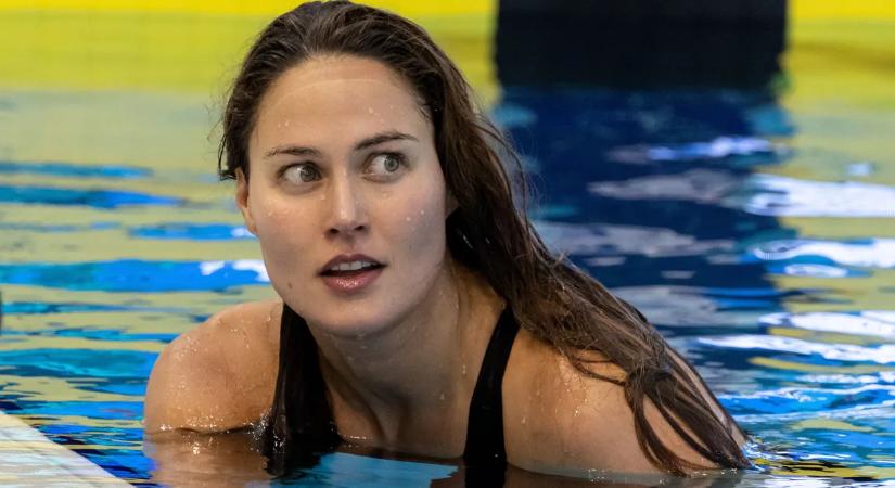 Fürdőruhában mutatta meg bomba testét Jakabos Zsuzsanna