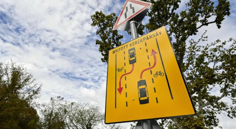 Ismeri ezeket a ritka KRESZ-táblákat?