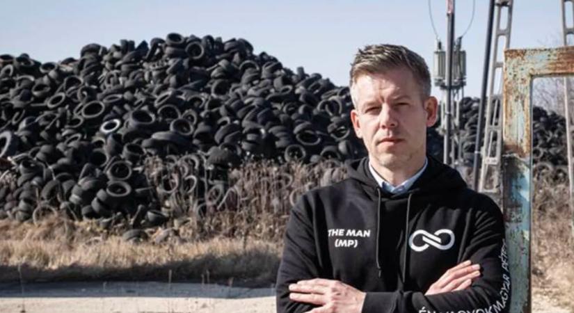 A világ lángokban, Bütyök meg közben megint magát imádja