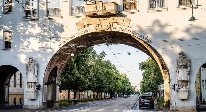 Meglepetést tartogat a természet: elő a napszemüvegekkel szegediek!