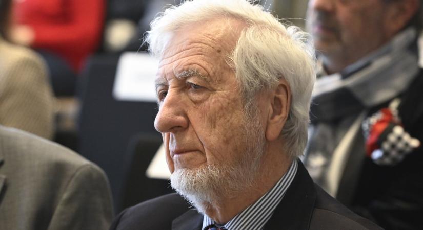 Ungváry Zsolt: Az egykori külügyminiszter az ellenség oldalára állt