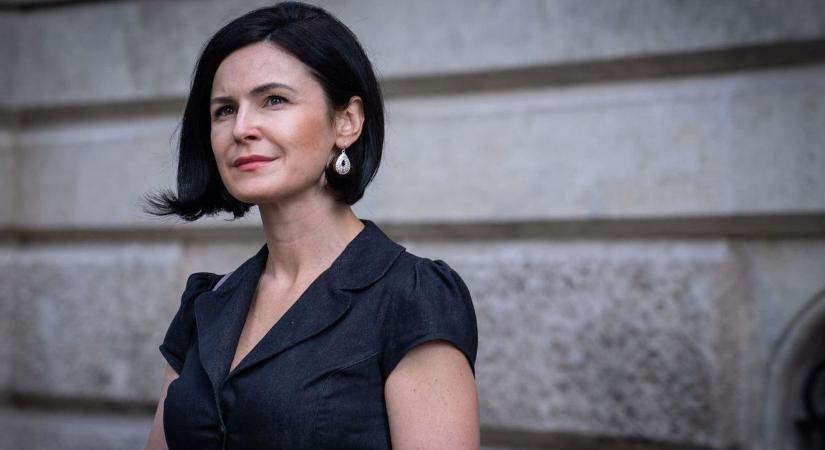 Futótűzként terjed a neten Kunhalmi Ágnes legújabb agymenése, Magyar Péter foghatja a fejét