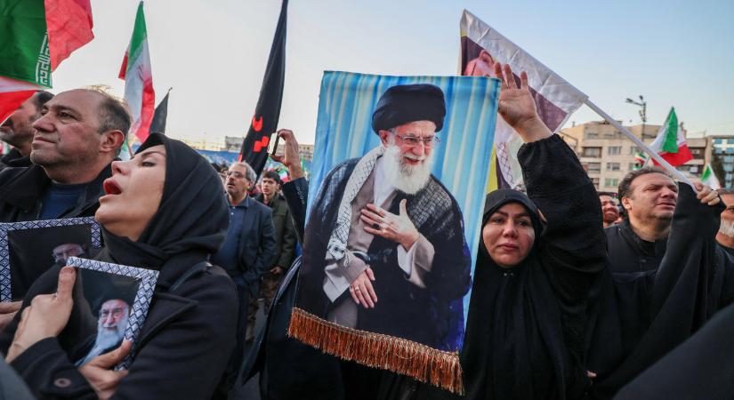 Az iráni állami média is megerősítette Ali Hamenei ajatollah halálát