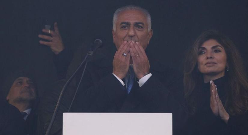 Földindulás jöhet Iránban: végső harcra szólított fel az elűzött koronaherceg