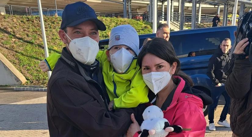 „Újra összeszorult a szívem” – kiderült, mi hátráltatta SMA Tomika felépülését