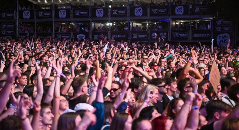 Fontos egyeztetés a háttérben: heteken belül eldőlhet a hazai bulik sorsa